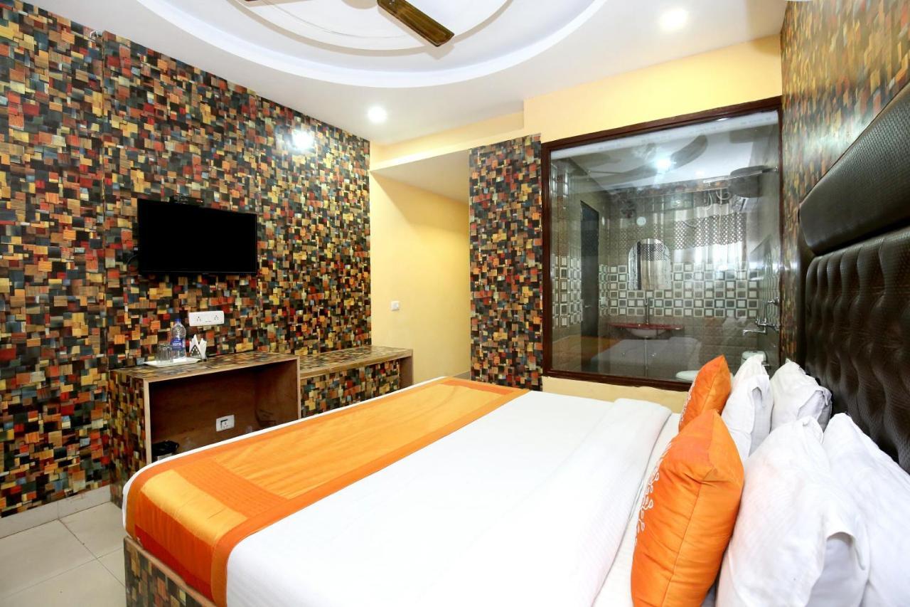 Oyo 8622 Hotel Grand Inn Chandigarh Bagian luar foto