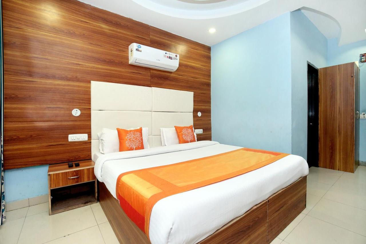 Oyo 8622 Hotel Grand Inn Chandigarh Bagian luar foto