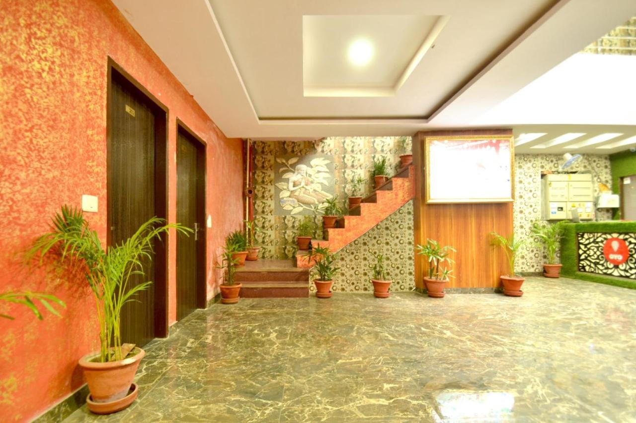 Oyo 8622 Hotel Grand Inn Chandigarh Bagian luar foto
