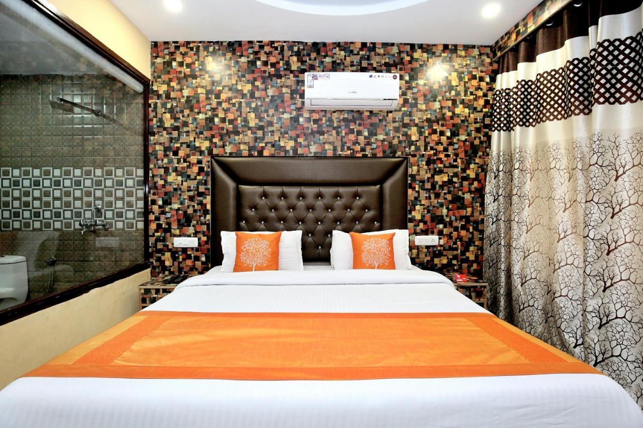 Oyo 8622 Hotel Grand Inn Chandigarh Bagian luar foto